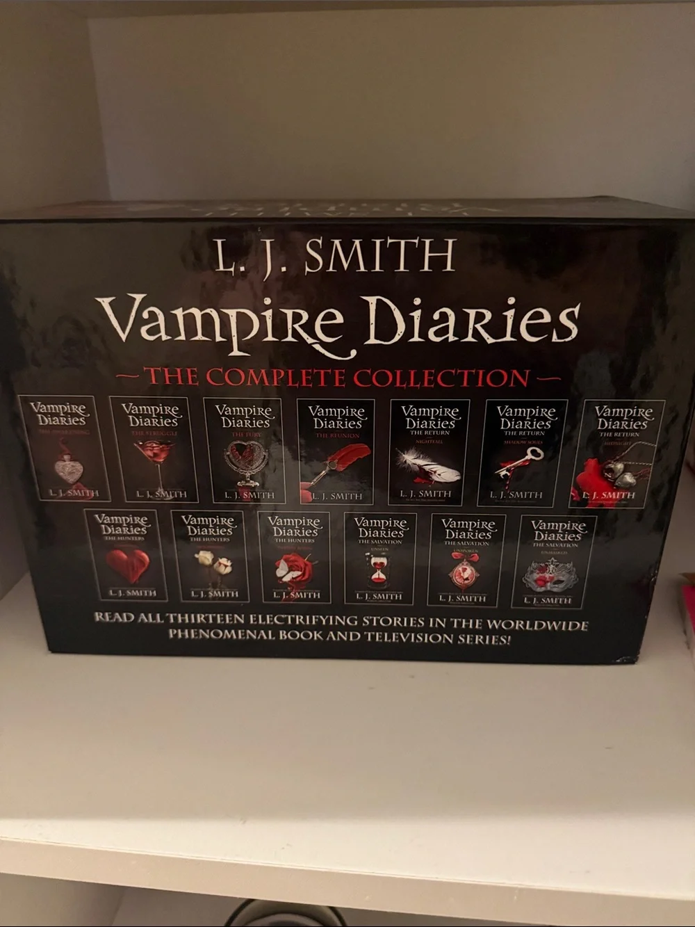 L.J. Smith Vampire Diaries Paperback Book Set - Black